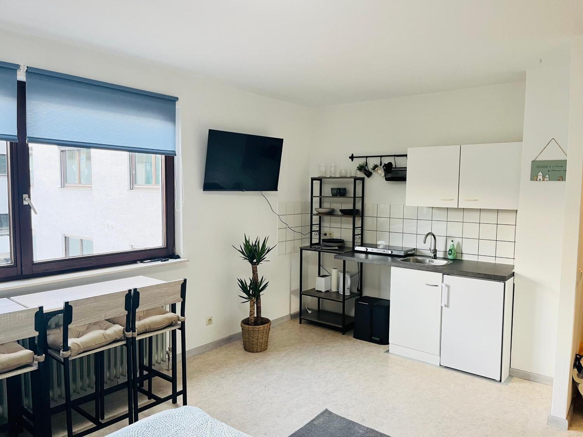 Lenastay I Modernes Apartment-Studio Кайзерслаутерн Экстерьер фото